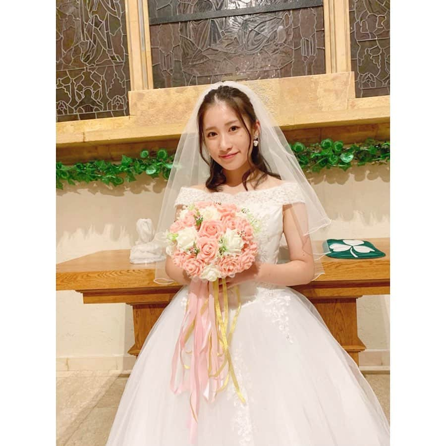 加藤一華さんのインスタグラム写真 - (加藤一華Instagram)「👰💐💍⛪️✨ . みんなで頑張りました🙌 オフショットが多すぎる〜笑 . #いちなる #wedding #weddingdress #消えない約束 #ドラマ #YouTube #ボンボンTV #ウェディング #ウェディングドレス #me #girl」11月3日 11時12分 - ichika_kato