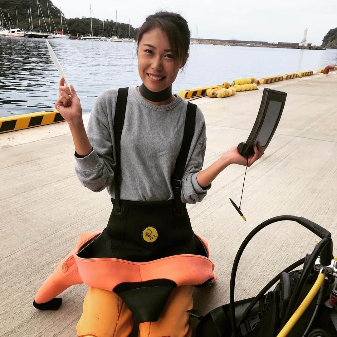 大河内美紗さんのインスタグラム写真 - (大河内美紗Instagram)「アドバンス講習2日目🐠本日のバディれみちゃん❤️セッティングも自分でするんだよ^ ^ #ダイビング #mic21 #PADI #海 #西伊豆 #安良里 #沖の根」11月3日 11時39分 - misa_okochi