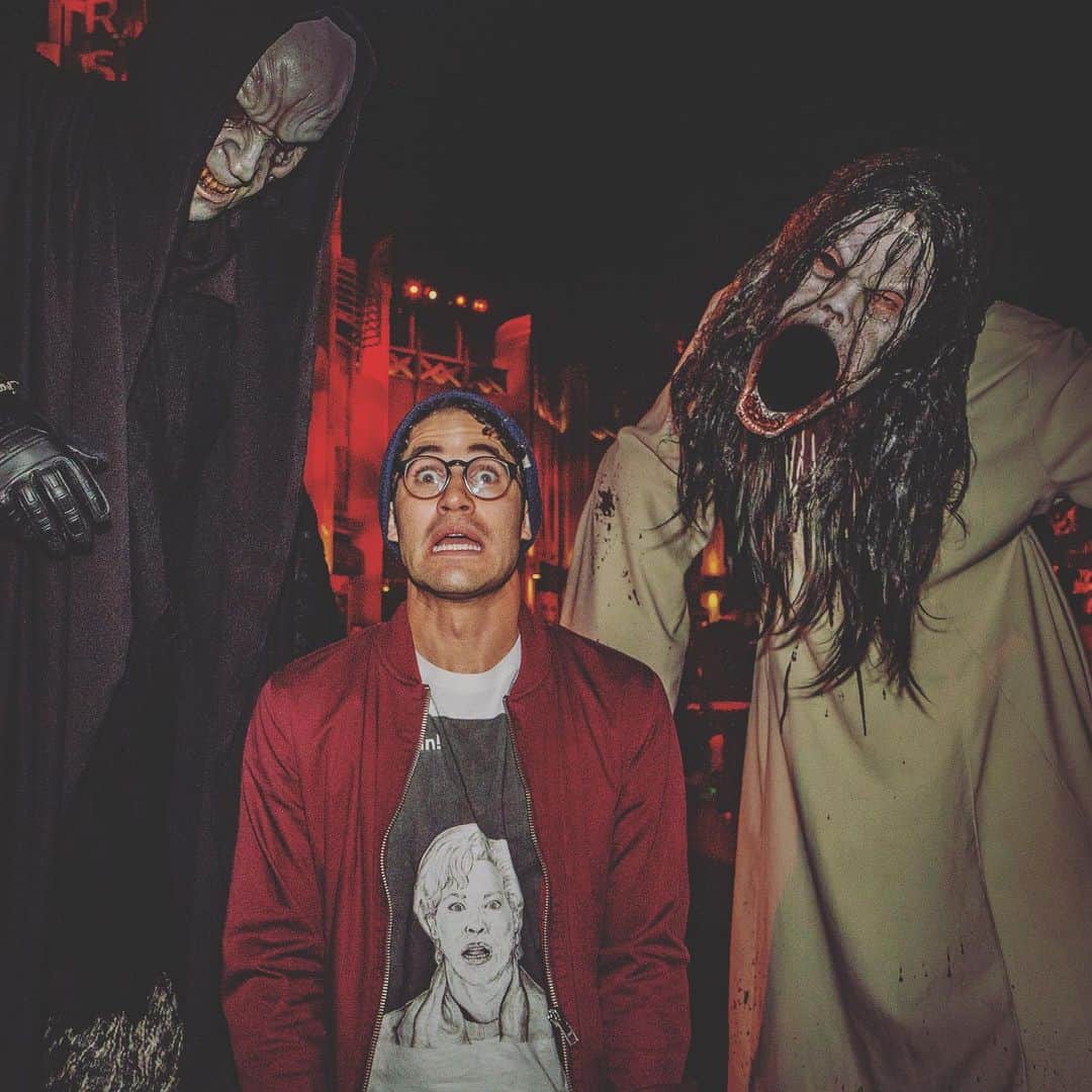 ダレン・クリスさんのインスタグラム写真 - (ダレン・クリスInstagram)「Man I love Halloween in Los Angeles. So many fun things goin’ on, one of my favorites being Hollywood Horror Nights... Had a scary good time with my spooktacular crew! Thanks @HorrorNights !!! @UniStudios #UniversalHHN」11月3日 11時49分 - darrencriss