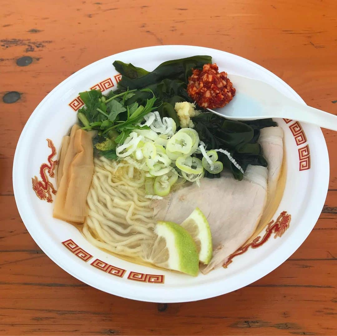 トミタ栞さんのインスタグラム写真 - (トミタ栞Instagram)「#大つけ麺博 #大久保公園 #福田花音ちゃん と。  #銀座魄瑛 #銀座 #トリュフつけ麺 美味しすぎ トリュフ始めてあんなに食べた #しじみのクリーム も感動した #らーめんも美味し じゃがいものほわほわの下の #味噌ラーメン も素晴らしかった  #明日最終日かー 悲しさ(T ^ T)」11月3日 12時09分 - tomita_shiori