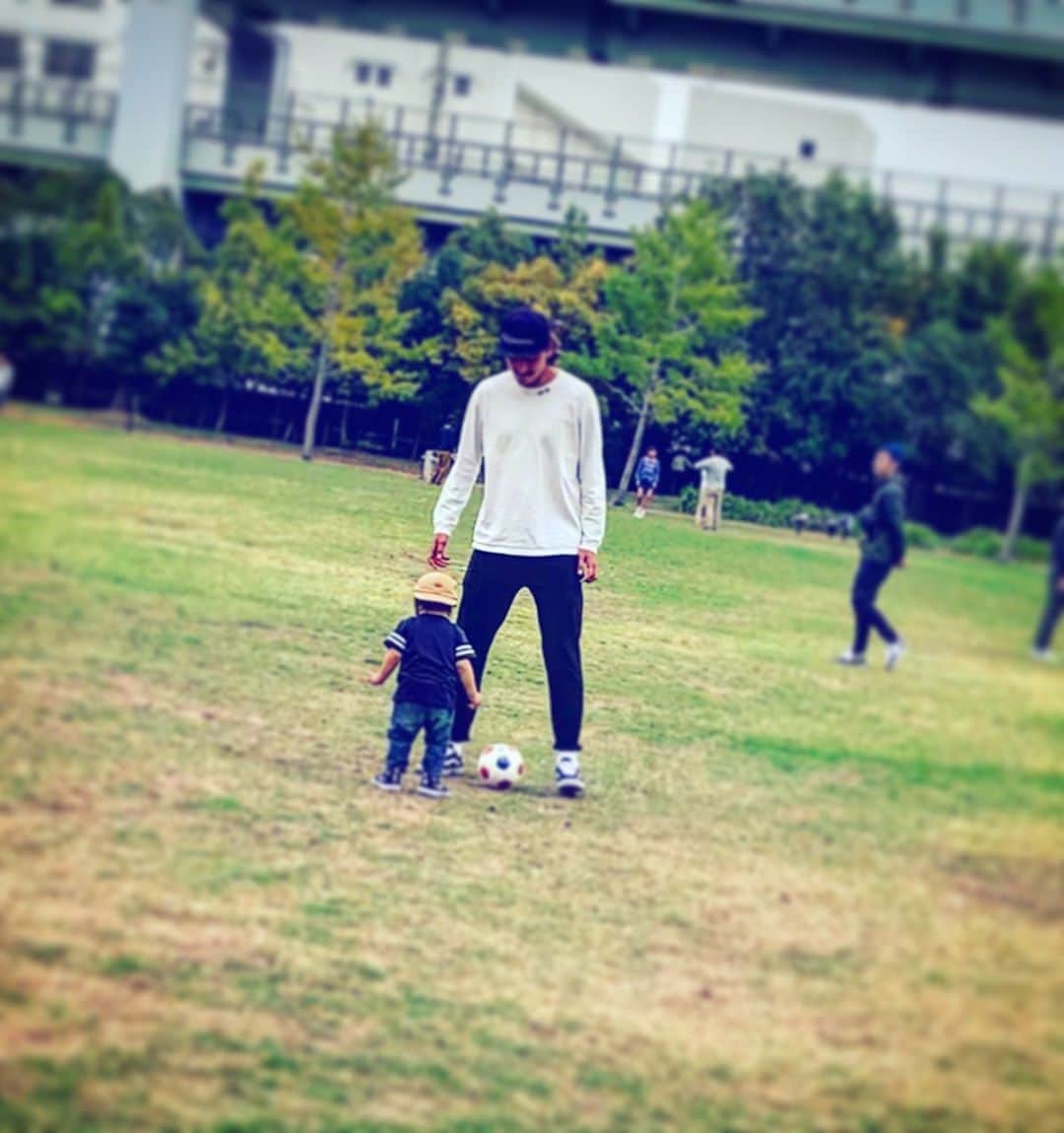 大崎玲央のインスタグラム：「👨‍👦⚽️」