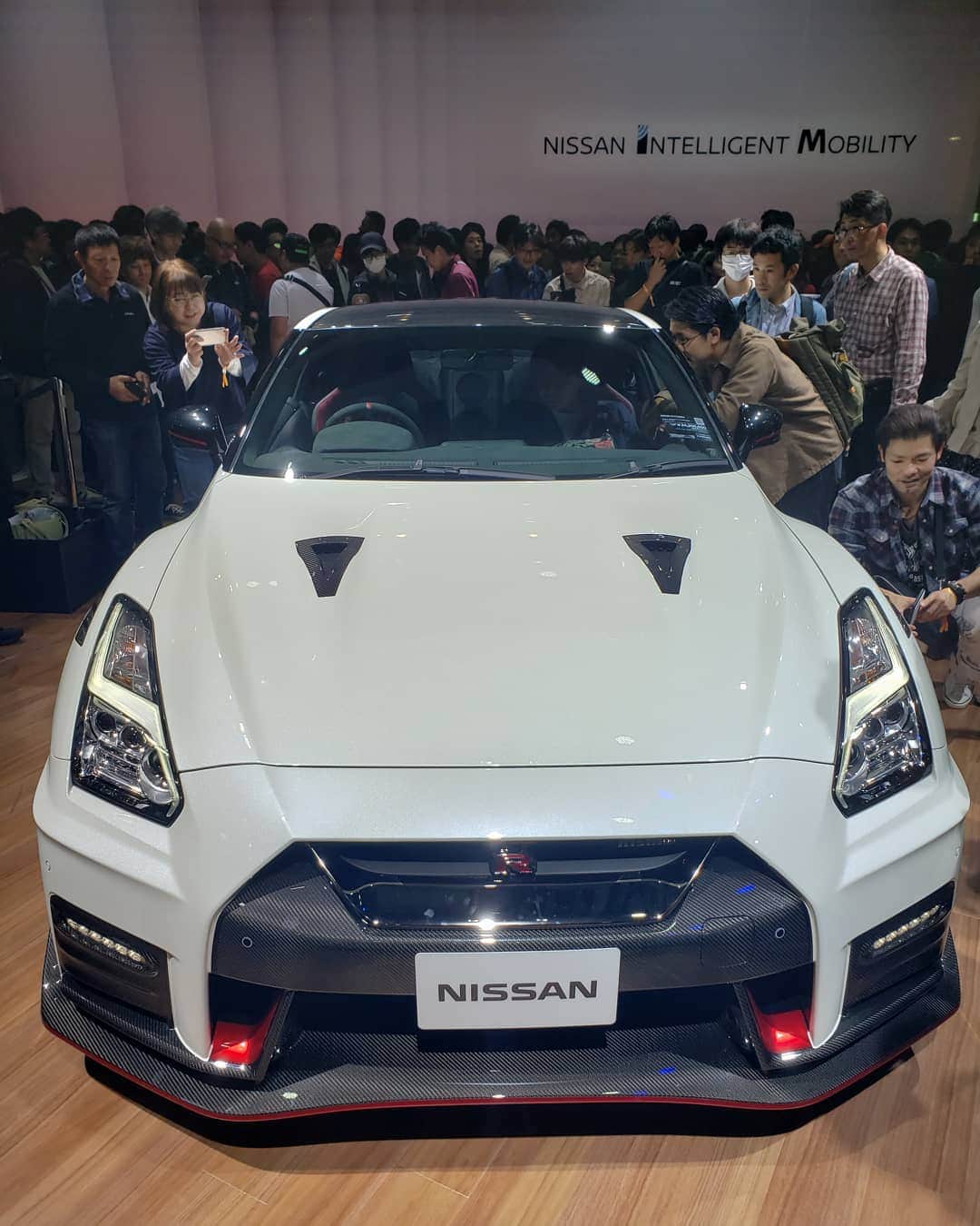 萩野公介さんのインスタグラム写真 - (萩野公介Instagram)「NISSAN GT-R NISMO かっこよすぎる #東京モーターショー  #gtr」11月3日 13時58分 - kosuke.hagino