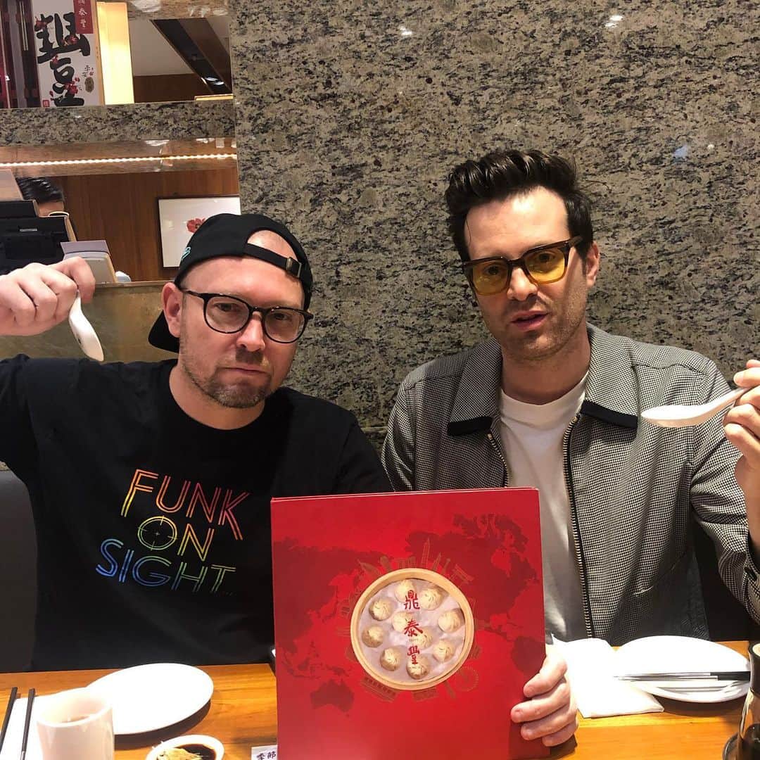 メイヤー・ホーソーンのインスタグラム：「Xiao Long Bout it bout it. Thank u Taipei. OSAKA you’re up next! 大阪、次です！Still some tickets left. Tokyo dates are sold out 🥂」