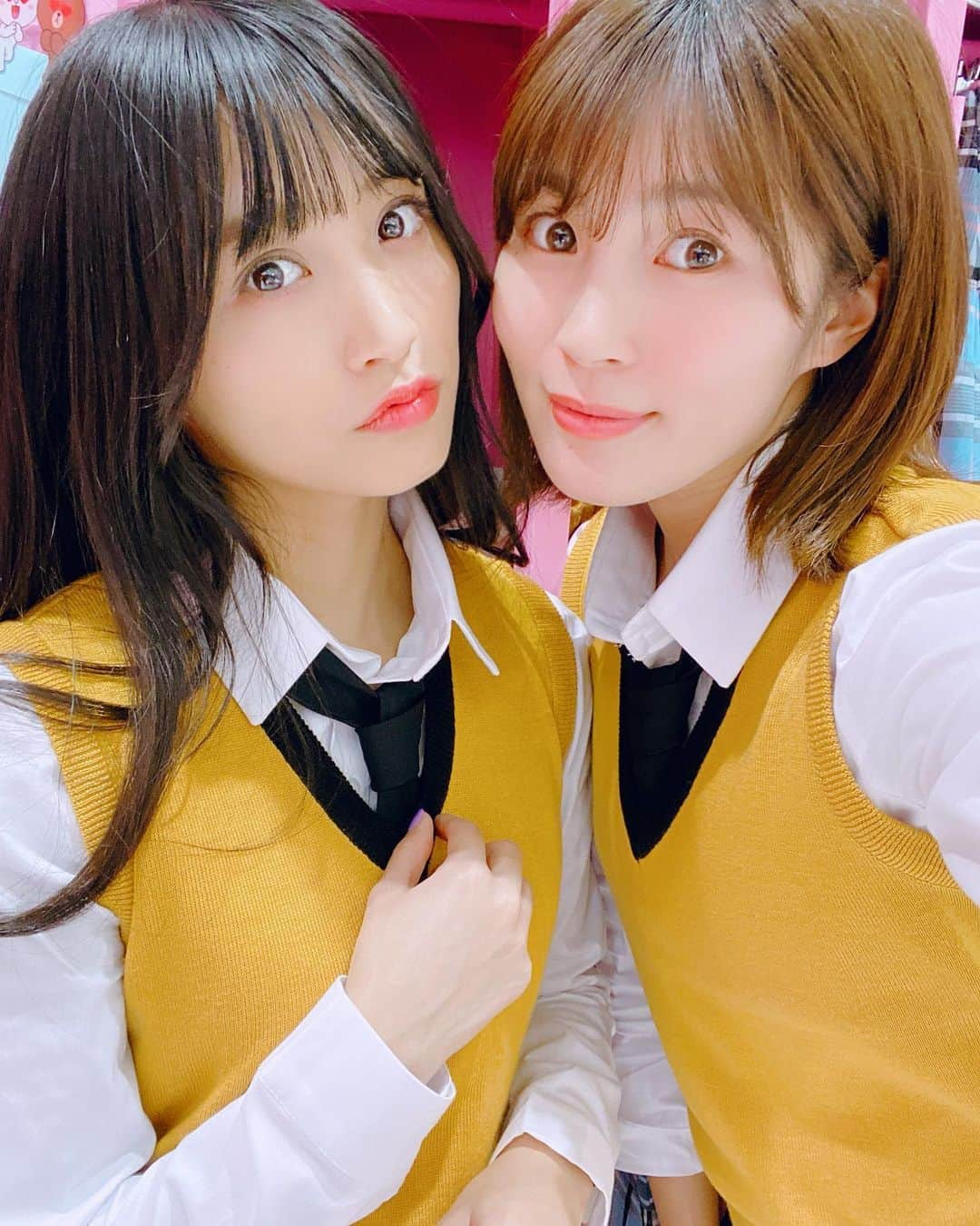 根岸愛さんのインスタグラム写真 - (根岸愛Instagram)「もしもゆっきぃと👯‍♀️ 同じ学校の生徒だったら👩‍🎓 スライドしてくと 何故かだんだん仲が 悪くなってきます🤣🤣 #choa_japan #choa #schoolwear #kpopfashion #PASSPO #韓国 #制服 #韓国制服 #韓国制服レンタル」11月3日 15時31分 - negishiai927