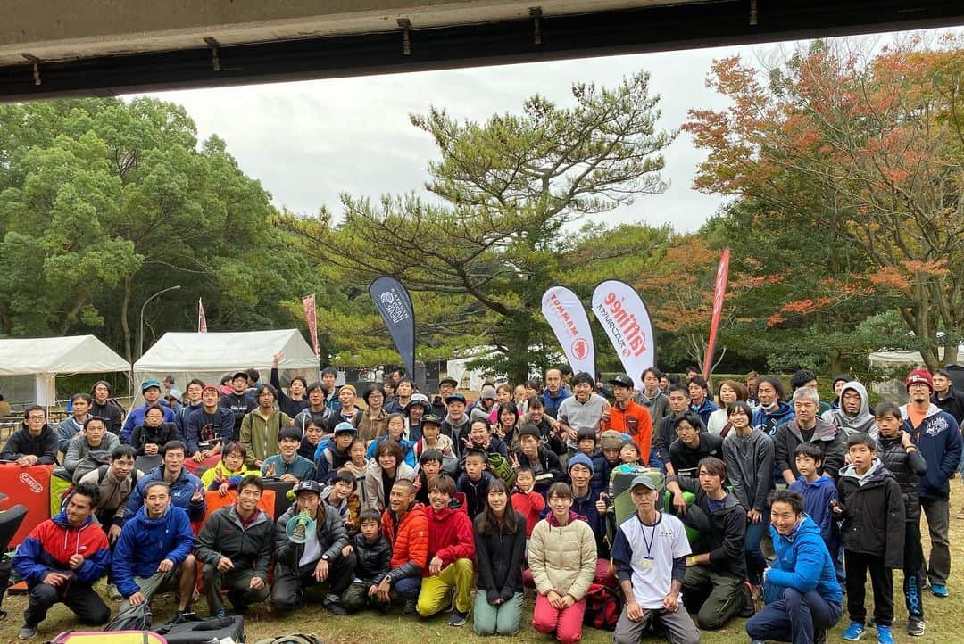 平山ユージさんのインスタグラム写真 - (平山ユージInstagram)「瀬戸内JAM Day1  深山公園でボルダー→からの小豆島へフェリーで移動Now🛥  深山公園では沢山のクライマーが集まり賑やかなセッションでした。さて、明日のイベント会場は小豆島へ向かいまーす🛥🛥 #瀬戸内jam2019 #深山公園　#ボルダリング #小豆島 #miyamakouen #setouchi #shodoshima」11月3日 15時46分 - yuji_hirayama_stonerider