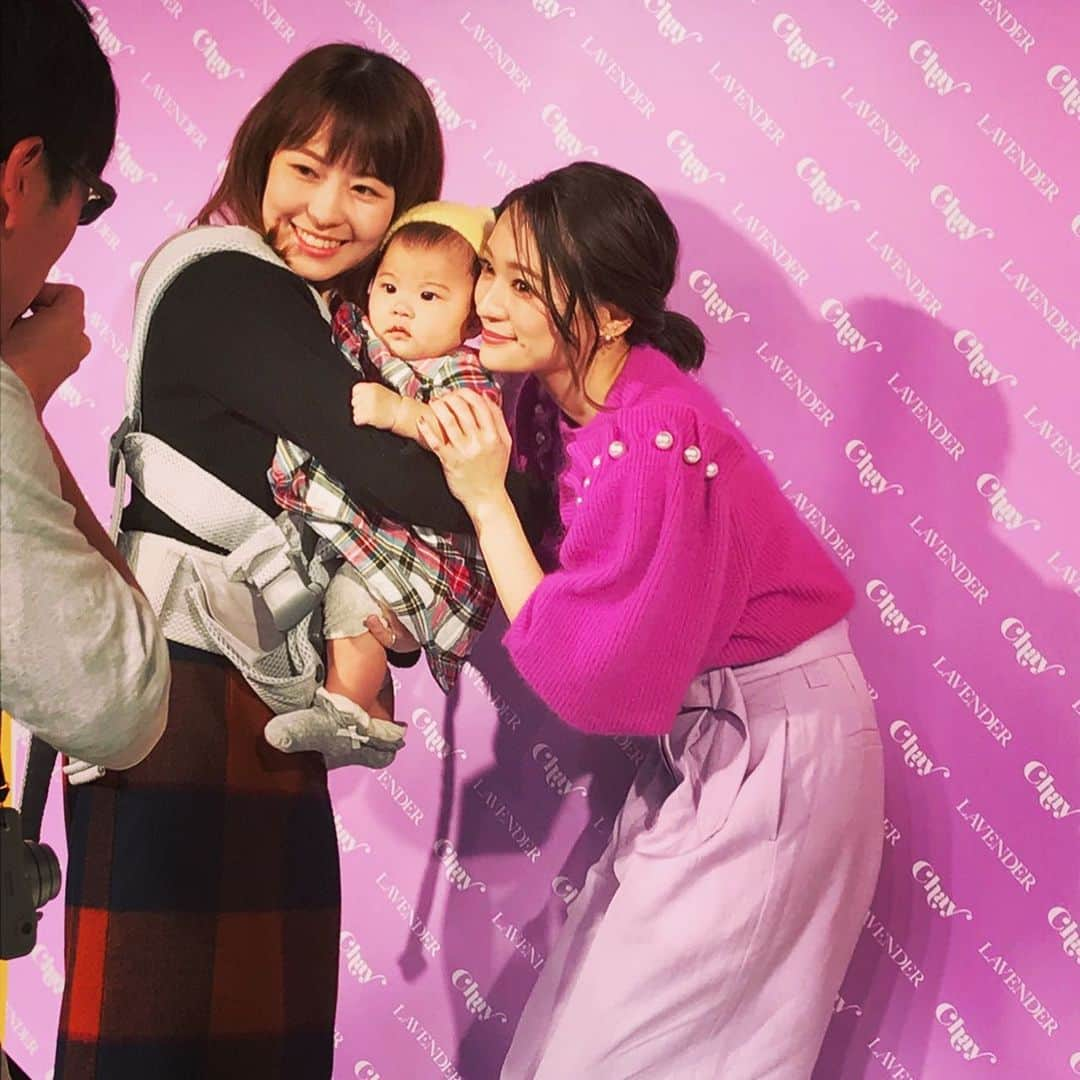 chayさんのインスタグラム写真 - (chayInstagram)「名古屋リリイベ💜 可愛いお客様も沢山来てくださいました👼 明日もフリーライブ＆チェキ会、15:00からイオンモール木更津にてお待ちしております🥰 観覧無料なので是非気軽に遊びに来てね👫 #lavender」11月3日 23時07分 - chay1023_official