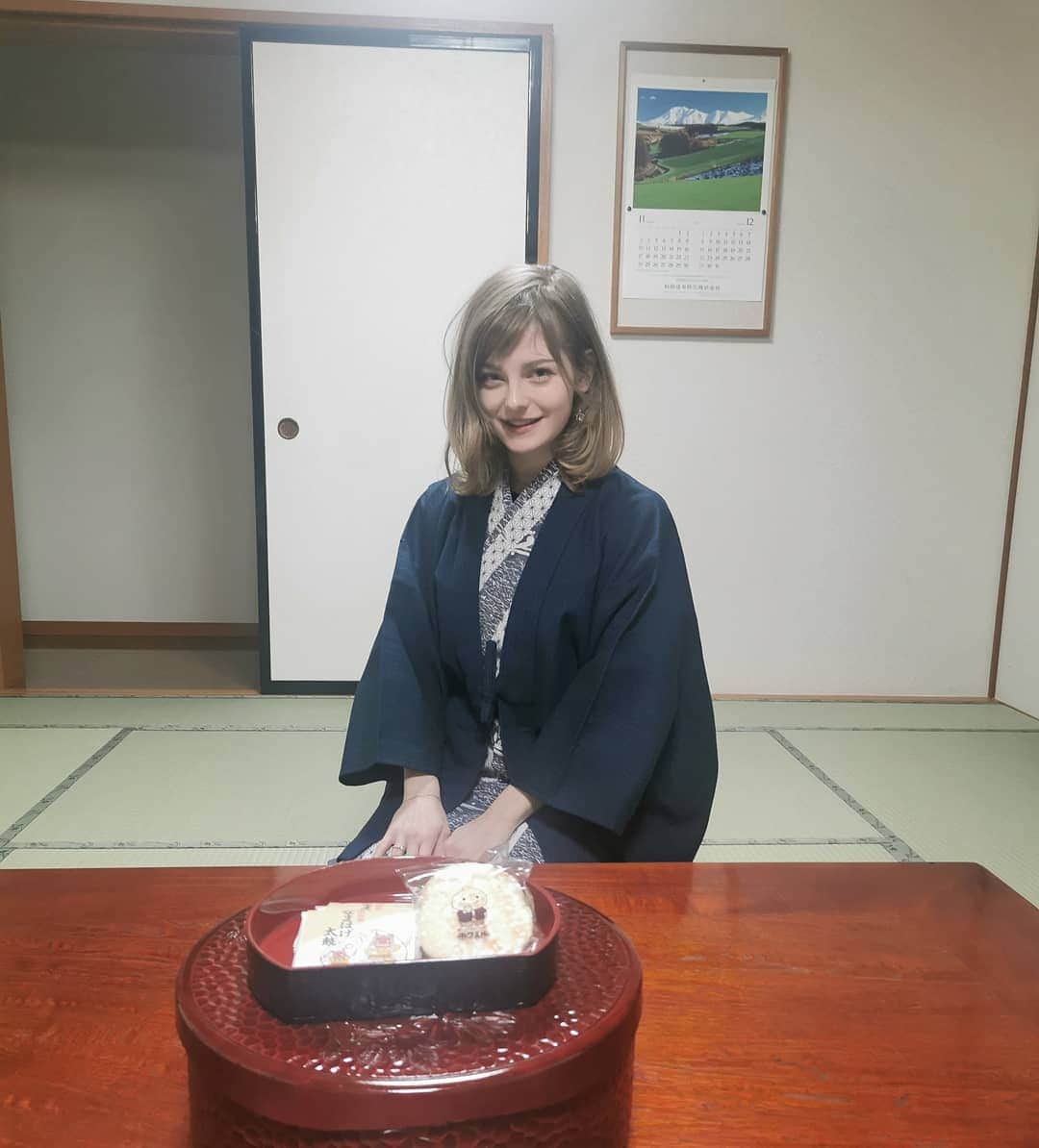 Ella Freyaのインスタグラム：「無地。それは以上です。 Simple, that's all.」