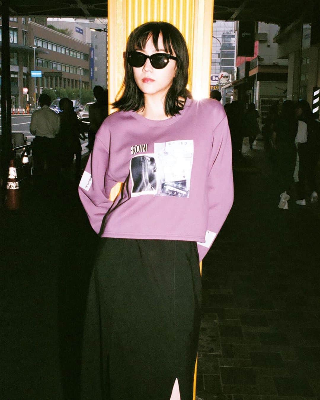 スライさんのインスタグラム写真 - (スライInstagram)「SLY TOKYO 2019 OCTOBER / NOVEMBER ——————————————————— 今号では、福士リナ、藤井萩花、松井愛莉、横田真悠の4名全員が表紙を飾りSLYの最新コレクションの魅力を、一つの写真集というフォーマットを通じ、個性あふれる東京の街並みと共に表現しています。 ㅤㅤㅤㅤㅤㅤㅤㅤㅤㅤㅤㅤㅤ SLY公式HPにてSLY TOKYO 公開中。 ——————————————————— #SLY #SLYTOKYO #松井愛莉」11月3日 17時56分 - sly_official