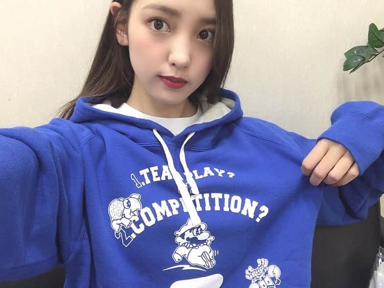 飯窪春菜のインスタグラム：「🍄🎮🐢 ・ ・ 初代マリオブラザーズのパーカー💨💨💨 ・ 任天堂の色々なゲームのモチーフがあるアパレルブランド“THE KING OF GAMES”のものです☺️🎮 ・ ・ ・ #thekingofgames  #editmode  #任天堂  #nintendo  #mariobros  #マリオブラザーズ  #パーカー  #はるなの毎日  #飯窪ってる」