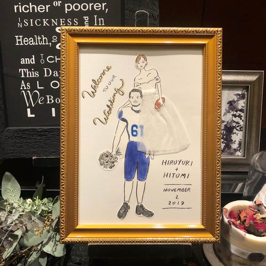 Apricots Artのインスタグラム：「Created the wedding welcome sign for my beautiful bestie💐  大学時代かなりの時間を共有した友人の結婚式、胸がいっぱいで親族より先に泣いてしまった🥺 べっぴん花嫁さんだった〜〜 _ by Mina」