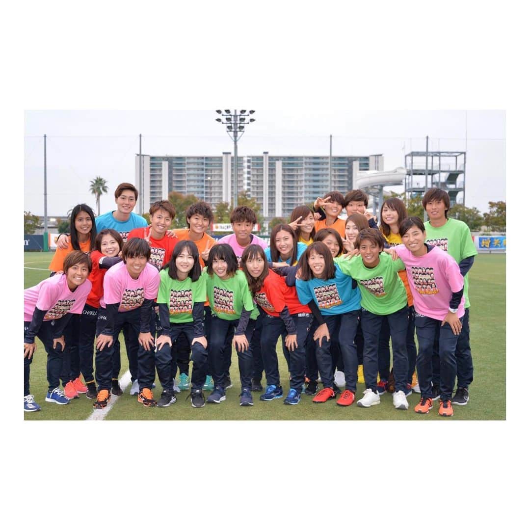 のインスタグラム：「ファン感〜運動会🏃‍♂️ 楽しかったです！！ たくさんのご参加ありがとうございました！ #INAC神戸 #ファン感 #センキューベリーマッチ #ノージャパニーズ 変な英語使い、ド滑り。 おわり🤣」