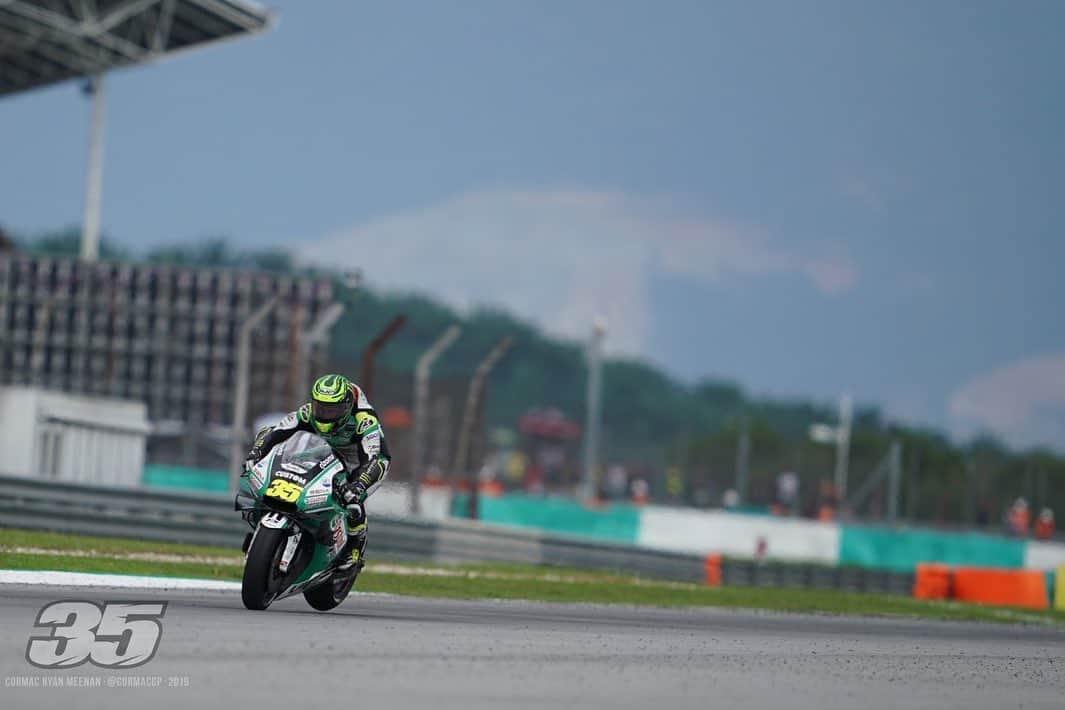 カル・クラッチローのインスタグラム：「Bad start, bad race. Disappointed for my @lcr.team after the recent run of good results. Try again at the last one !!!」