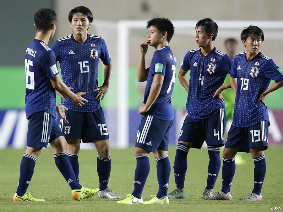 日本サッカー協会さんのインスタグラム写真 - (日本サッカー協会Instagram)「📸Match photos②｜#U17日本代表 は11月2日(土)、FIFA U-17ワールドカップブラジル2019の第3戦でU-17セネガル代表と対戦しました。日本は後半の西川潤選手の得点により1-0の勝利を収め、グループD首位でラウンド16進出を決めました。 ・ 🏆FIFA U-17ワールドカップブラジル2019 🇯🇵U-17日本代表 1-0 U-17セネガル🇸🇳 ⚽83' 西川潤 📅11/3(日) 8:00KO 📍Estadio Kleber Andrade ・ GK 1 #鈴木彩艶 （#浦和レッズユース ） DF 2 #鈴木海音（#ジュビロ磐田U18 ） 3 #半田陸（#モンテディオ山形ユース ） 4 #中野伸哉（#サガン鳥栖U18 ） →65' FW 10 #西川潤（#桐光学園高 ） 15 #村上陽介 （#大宮アルディージャU18 ） 18 #角昂志郎 （#ＦＣ東京U18 ） MF 14 #中野桂太 （#京都サンガＦＣU18 ) 17 #田中聡 （#湘南ベルマーレU18 ） →29 ' MF 6 #藤田譲瑠チマ （#東京ヴェルディユース ） 16 #山内翔 （#ヴィッセル神戸U18 ） 19 #田村蒼生 （#柏レイソルU18 ） FW 11 #唐山翔自 （#ガンバ大阪ユース ） →81' FW 9 #若月大和（#桐生第一高 ） ・ 監督　森山佳郎 ・ 🏆FIFA U-17ワールドカップブラジル2019 グループＤ 📅10/28(月) 8:00KO 3-0 U-17オランダ🇳🇱 📅10/31(木) 8:00KO 0-0 U-17アメリカ🇺🇸 📅11/3(日) 8:00KO 1-0 U-17セネガル🇸🇳 ラウンド16 📅11/7（木）4:30KO vs グループB/E/Fの3位 ※すべて日本時間 ・ 📺J SPORTS／BSフジ 👉大会情報はJFA.jpへ #U17WC」11月3日 20時43分 - japanfootballassociation