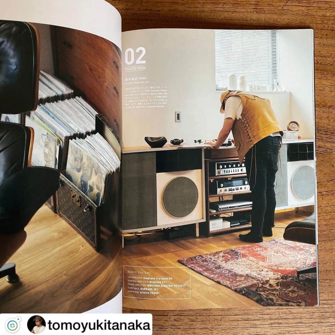 SWITCHさんのインスタグラム写真 - (SWITCHInstagram)「Repost from @tomoyukitanaka . My own vintage audio system appeared in the magazine "Switch". #田中知之 #FPM #switch_magazine #audio」11月18日 17時09分 - switch_magazine