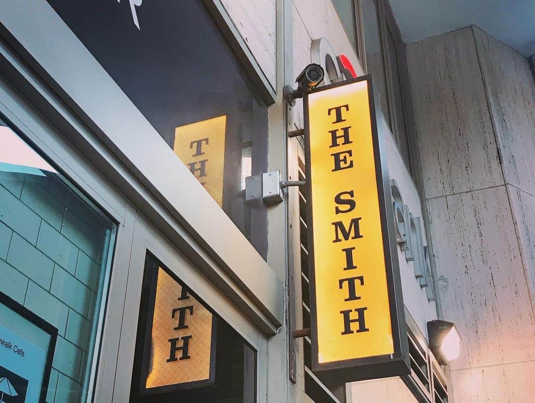 伊瀬茉莉也さんのインスタグラム写真 - (伊瀬茉莉也Instagram)「🍽 * セントラルパークお散歩のあとは The Smithというオシャレなお店に朝食を食べに連れて行ってもらいました😊🌈 ほんとに美味しかった〜🤤❤︎ * #newyork #newyorkcity  #thesmith #breakfast」11月18日 16時17分 - mariya_ise