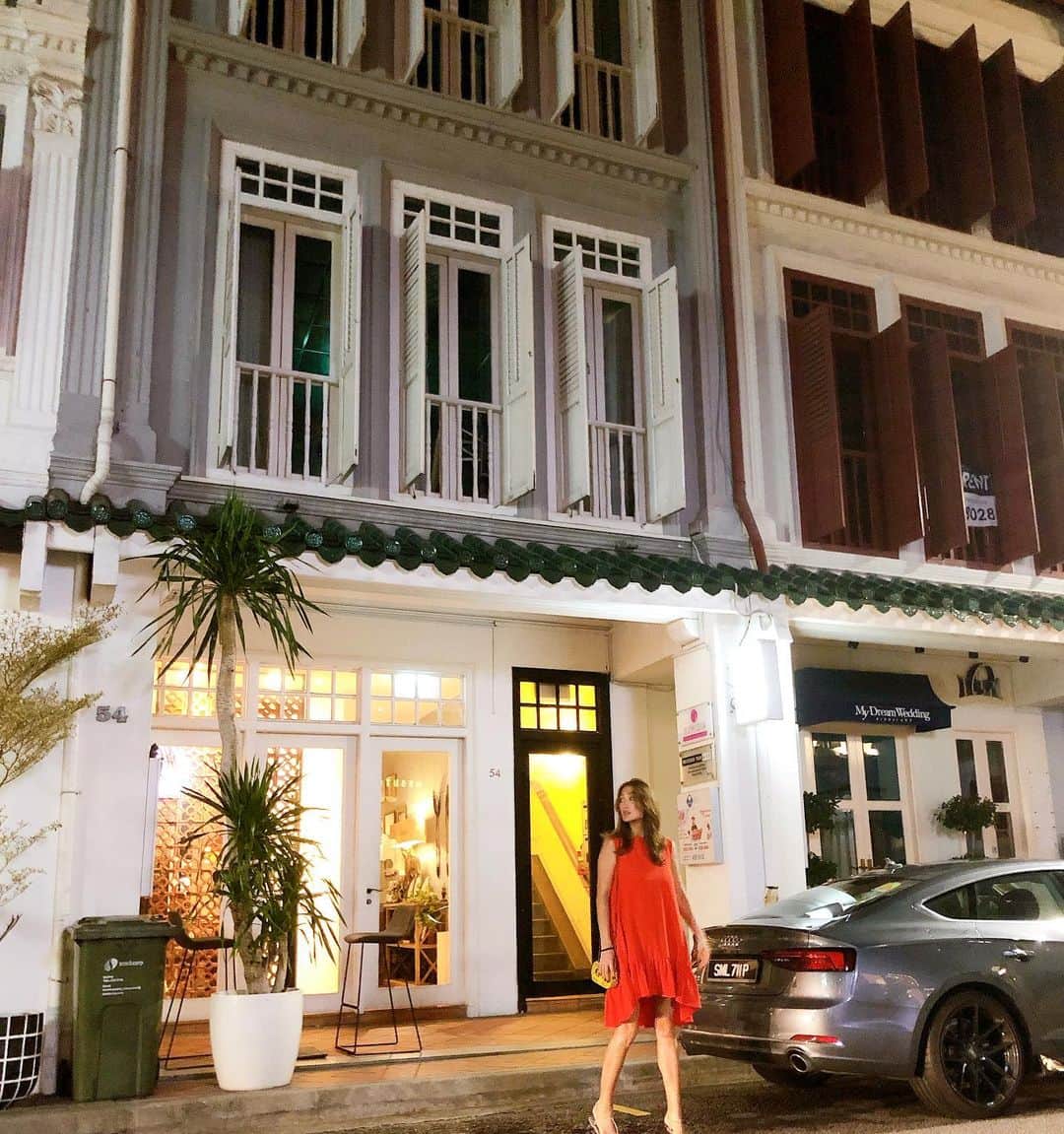 小林明実さんのインスタグラム写真 - (小林明実Instagram)「シンガポールって かわいい建物が いっぱいあるな✨✨ * * #singapore  #デート」11月18日 9時52分 - akemi.1177
