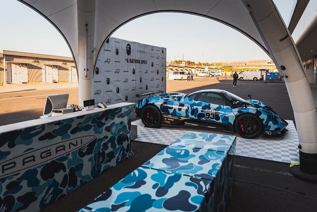 I.T IS INSPIRATIONさんのインスタグラム写真 - (I.T IS INSPIRATIONInstagram)「BAPE®️ x PAGANI - In celebration of the 20th anniversary of Zonda, the vehicle was specially dressed in BAPE®️ signature ABC CAMO to highlight the collaboration. Launch event took place in-store and also at SUZUKA Sound of Engine 2019 with the special appearance of Mr. Horacio Pagani, the founder of Pagani automobile. - #ITHK #ITisInspiration #bape #bapejapan #bapepagani #zonda」11月18日 10時56分 - ithk