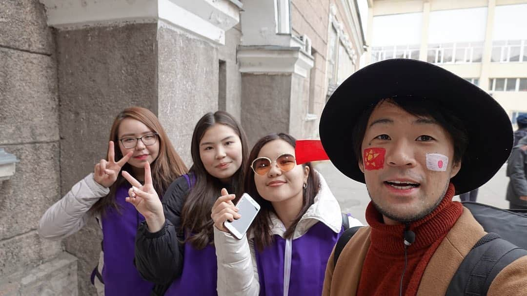 山本大希のインスタグラム：「Good bye Bishkek🇰🇬 キルギスはいい人たちばかりでした！53時間、7フライトをかけて札幌に帰ります笑 到着は20日の夕方です笑  #キルギス #ビシュケク #kirghiz #kirghizistan #bishkek #🇰🇬 #youtuber #youtube #youtuber好きな人と繋がりたい #youtubevideos #youtubers #旅人」