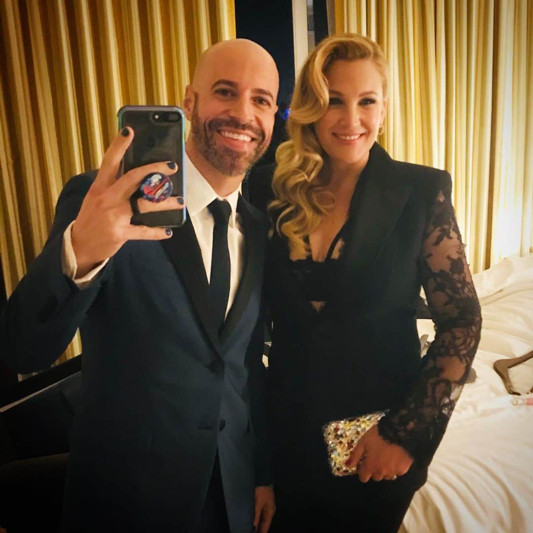 クリス・ドートリーのインスタグラム：「Somebody got cleaned up!!!! #trevorprojectlive」