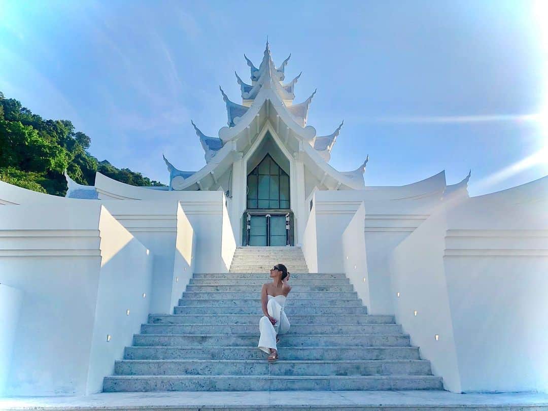 太田エイミーのインスタグラム：「The fantastic @intercontinentalphuket just opened a couple months ago #intercontinentalhotel #intercontinentalphuket #intercontinental #phuket #phuketthailand #beachresort #holidaydestination #thailand #beachhotel #hotel」
