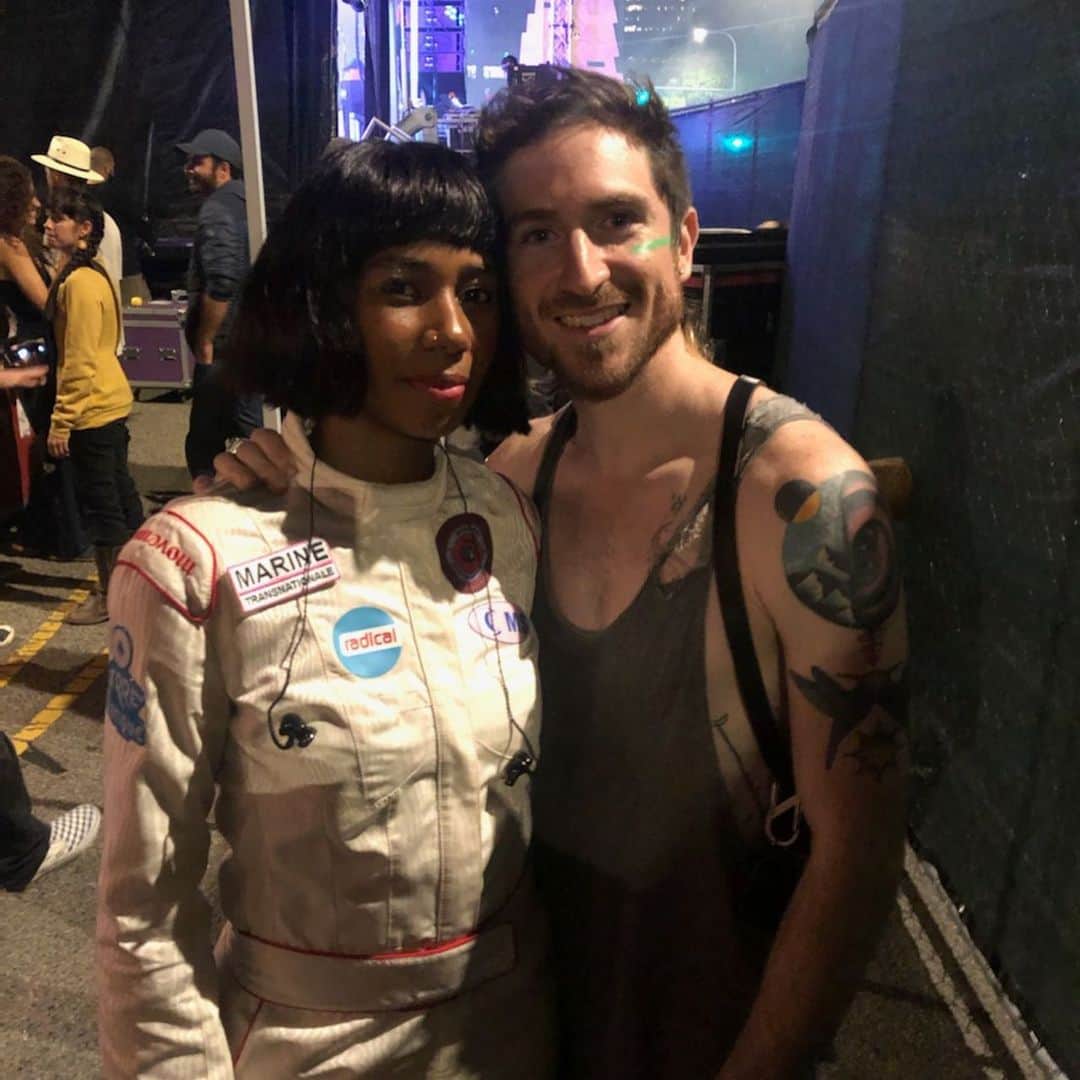 ウォーク・ザ・ムーンのインスタグラム：「last night was huge.  @santigold @joingoodmoney @nahkobear yours truly and the people of LA joining forces for Mother Earth.  this is just the beginning #amazonuprising」