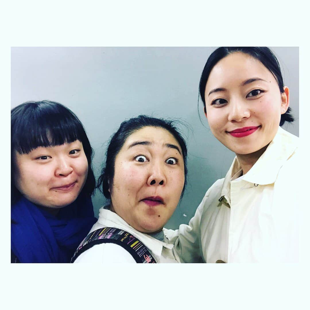 大西礼芳さんのインスタグラム写真 - (大西礼芳Instagram)「舞台「私たちは何も知らない」  共演の枝元さん、えり子さん。 お2人とも面白すぎ。 観に来て頂きたいです〜！」11月18日 12時08分 - onishi.ayaka