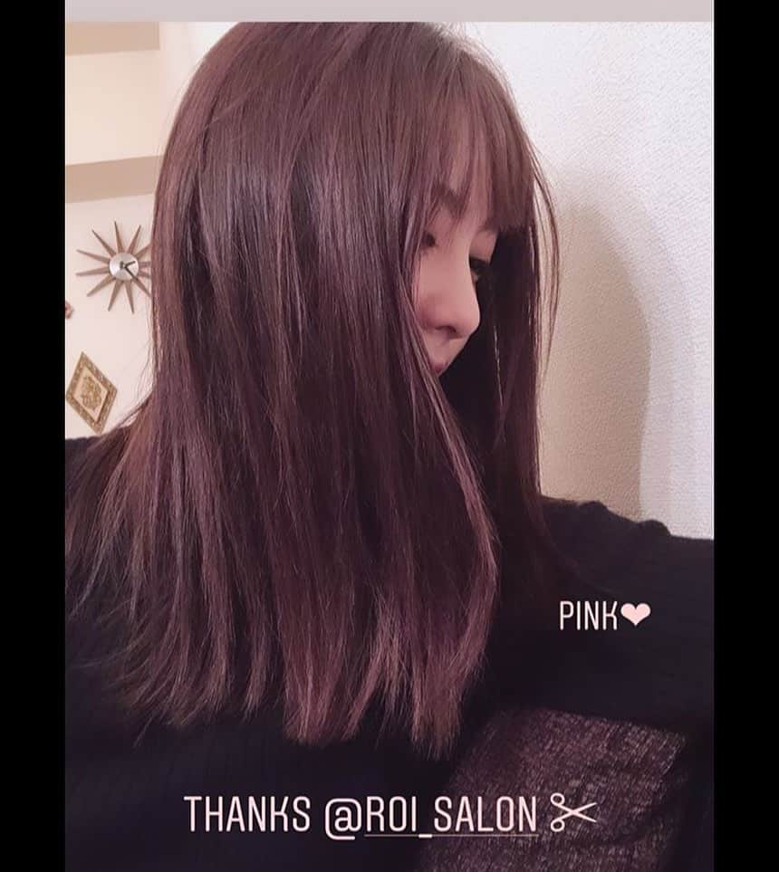 ROIさんのインスタグラム写真 - (ROIInstagram)「石川恋さんにネイルとヘアでご来店頂きました✨. いつも有難うございます☺️💕. . #石川恋 さん. #ROI #roi #ロイ . #hairsalon #haircut #haircare #haircolor #hairtreatment . #originaltreatment #pinkhair . #ヘアサロン #美容院 #美容室 #青山ヘアサロン #表参道ヘアサロン #青山美容院 #表参道美容院 #青山ネイルサロン #表参道ネイルサロン #ヘアカラー #ヘアカラーピンク #ネイルサロン #ヘアネイル同時施術」11月18日 12時26分 - roi_salon