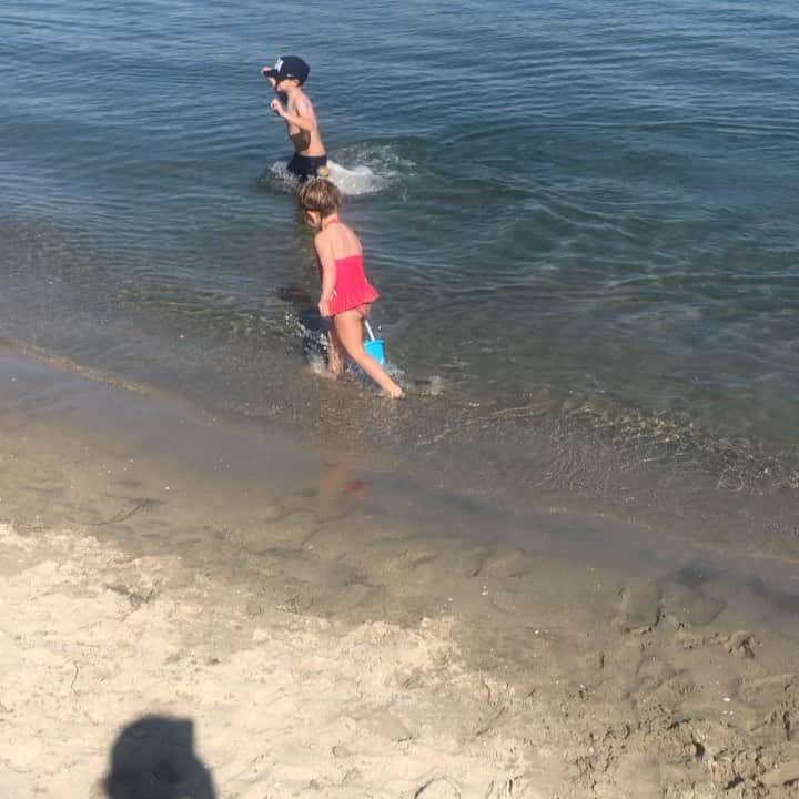 トニー・アゼベドのインスタグラム：「So many weekends away I took advantage of this one! #sundayfunday #bayday」