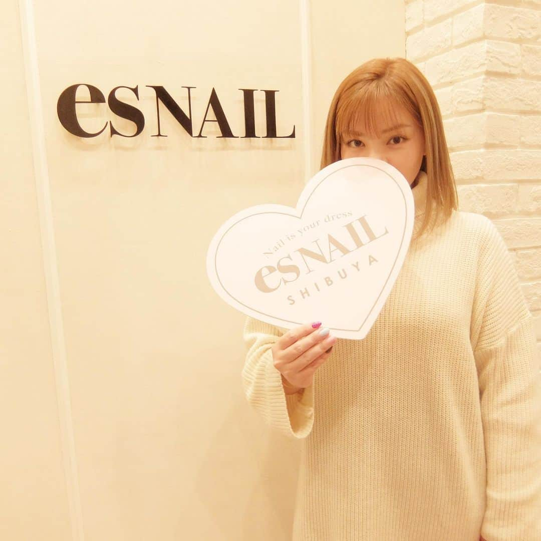 esNAILのインスタグラム