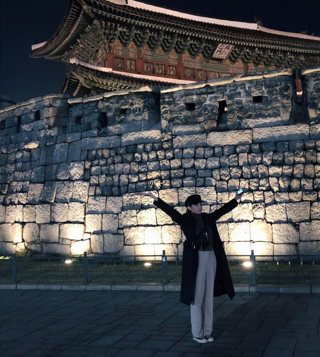佐々木まゆのインスタグラム：「＼(^o^)／ #東大門」