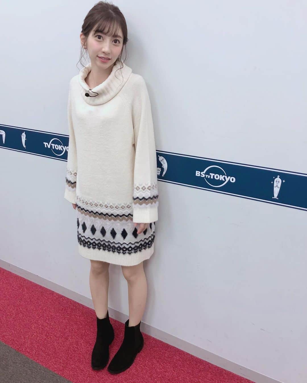 坂本麻子さんのインスタグラム写真 - (坂本麻子Instagram)「. 今週からテレビ東京一夜づけ  出てますのでみてくださーい♪ . 今週前半の一夜づけ☺︎☺︎☺︎ 11/18(月)26:35～ 11/19(火)27:05～ 11/20(水)27:05～  毎週木曜25:00～放送中🍳 木ドラ25『新米姉妹のふたりごはん』 を一夜づけ🍽でございます！ . 👗 @mercuryduo_com 👢 @charleskeith_jp  立ってるからヒールなくても 足が綺麗に見えるこのブーツ おススメ✨ #テレビ東京#一夜づけ#助手 #坂本麻子#深夜#バラエティ」11月18日 14時58分 - sakamoto_asako