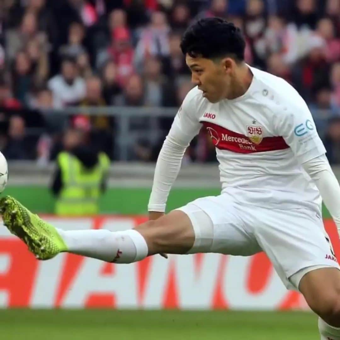 遠藤航のインスタグラム：「My first game in Stuttgart👍 Just keep working hard... #vfb  #vfbstuttgart  #stuttgart  #mercedesbenzarena . #football  #germany  #bundesliga  #bundesliga2 . #シュツットガルト #ドイツ  #遠藤航」