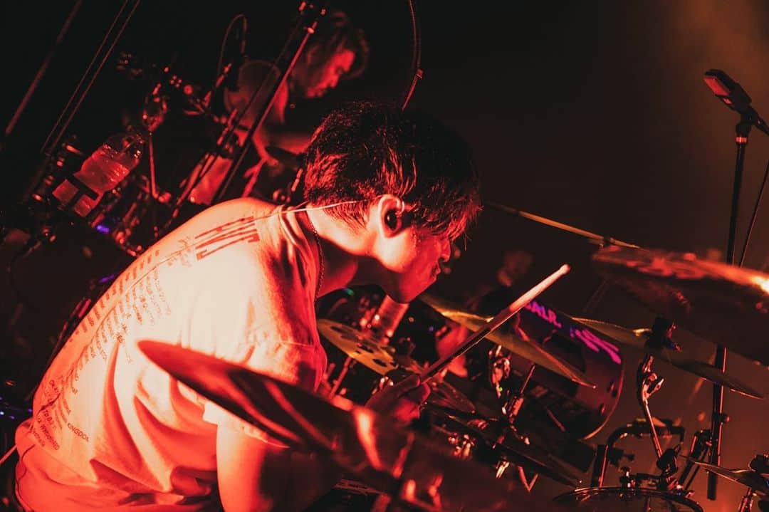 のインスタグラム：「広島BLUELIVE photo by @nekoze_photo」