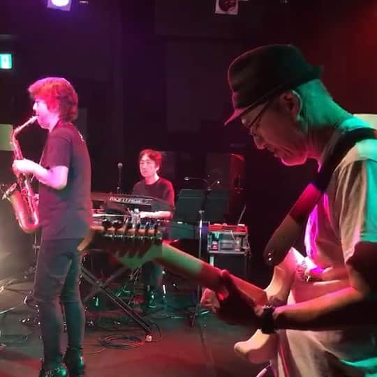 のインスタグラム：「Dimension@福岡Gates 7 “Funky Night” 今日も楽しかった〜！😉 これにて年内のDimensionの旅は全て終了。皆さん本当にありがとう！ #dimensionjazz」