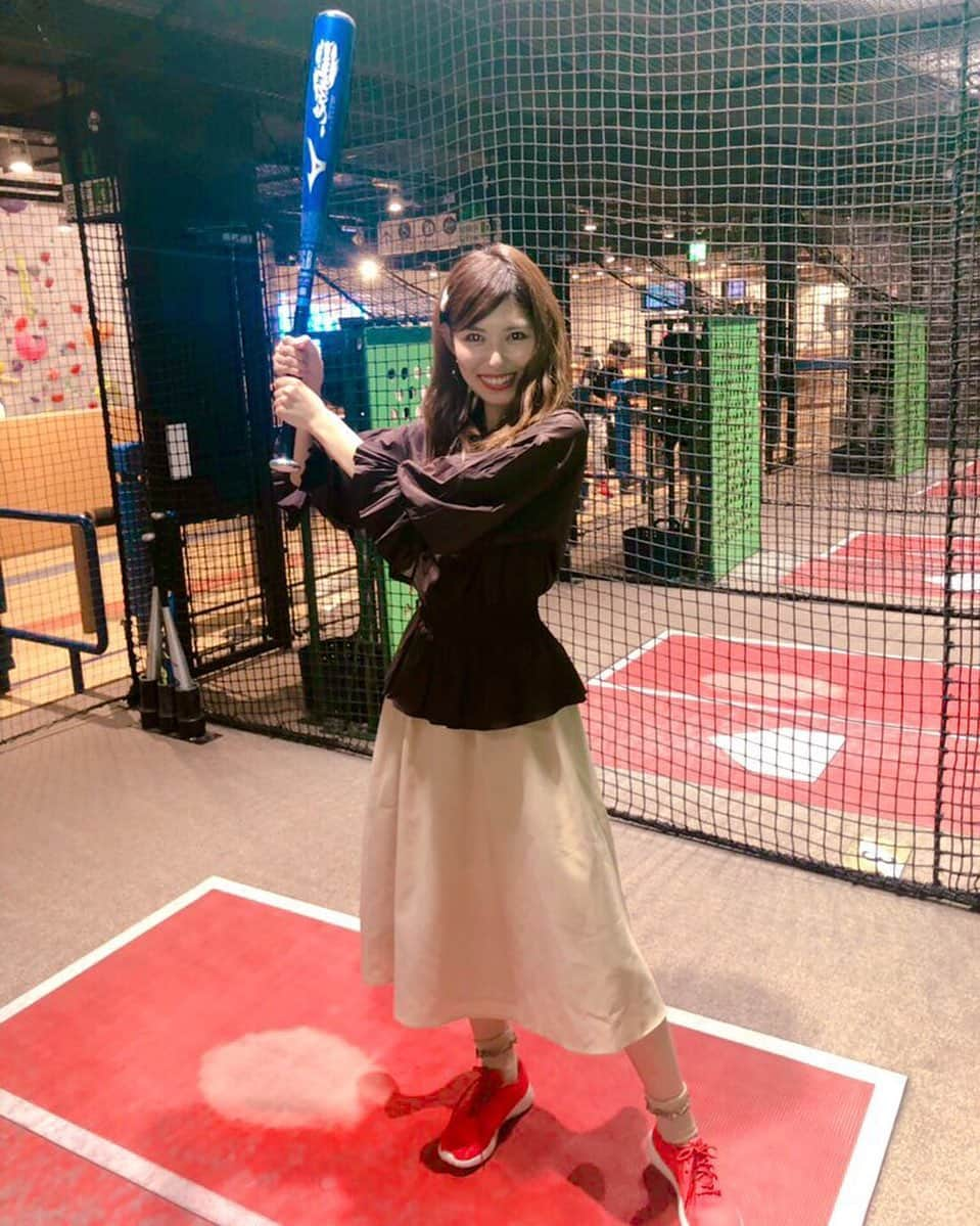 橘ゆりかさんのインスタグラム写真 - (橘ゆりかInstagram)「﻿ たぶん人生で初のヒットが﻿ 出せたかと思います🤭🤗⚾️﻿ ﻿ ﻿ ﻿ #いい福みつけ旅 #バッティングセンター #スポドリ #ミズノ #橘ゆりか #奈良テレビ #東京ドームシティ #ブラウンコーデ #東京観光」11月4日 0時15分 - yuricalcal