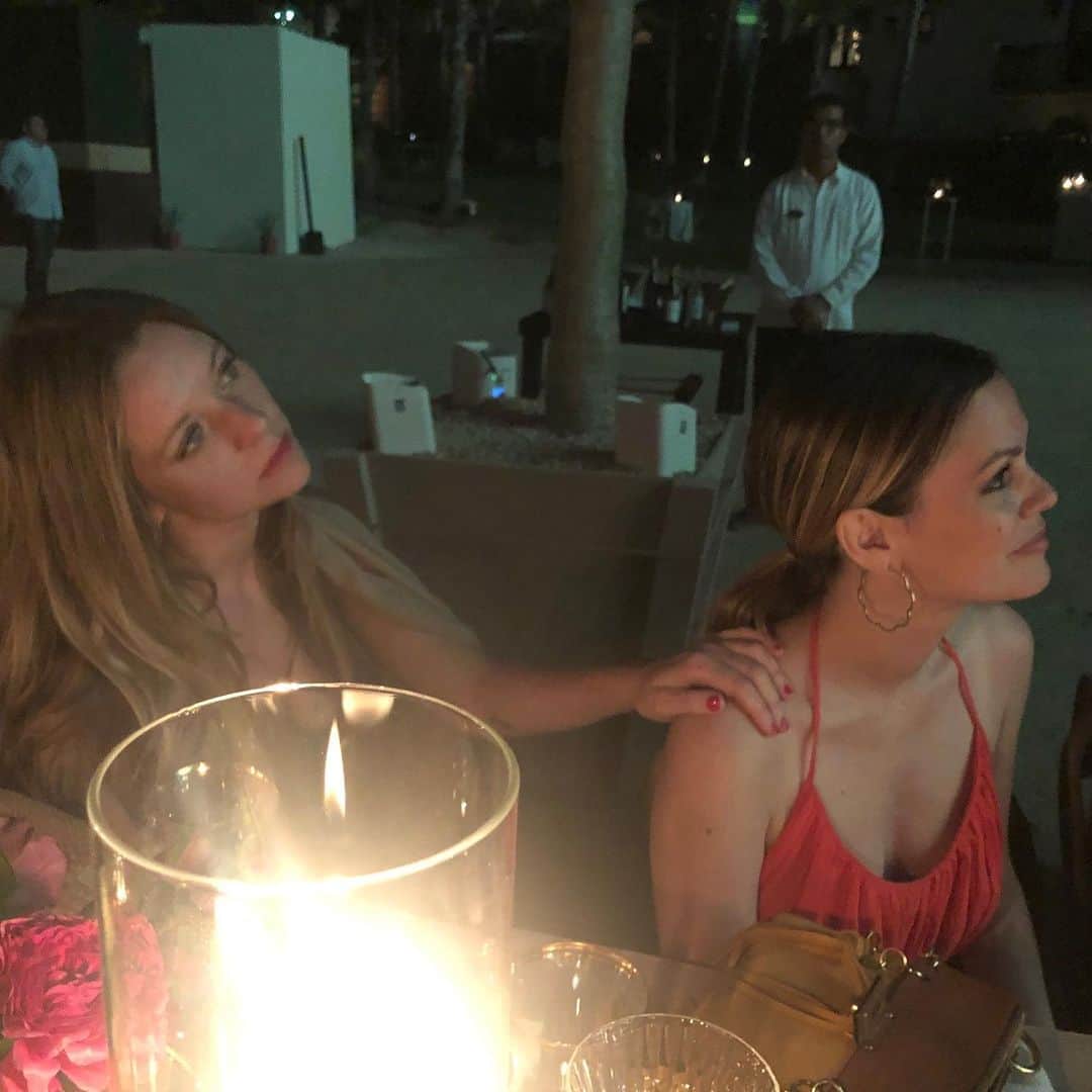 レイチェル・ビルソンのインスタグラム：「Happy Birthday to my @missleagrace you are my eternal light. I’m so grateful for every laugh, every snack, every musical or Disney duet. You are my lifey wifey, love you best friend ❤️❤️❤️」