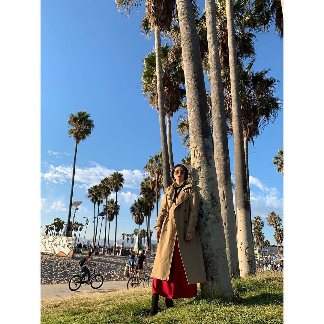 柴咲コウのインスタグラム：「There was a lot of hope, and love.💖 #la #friends #寒がり #beach #town #organic #cafe #complexcon #kreationjuice」