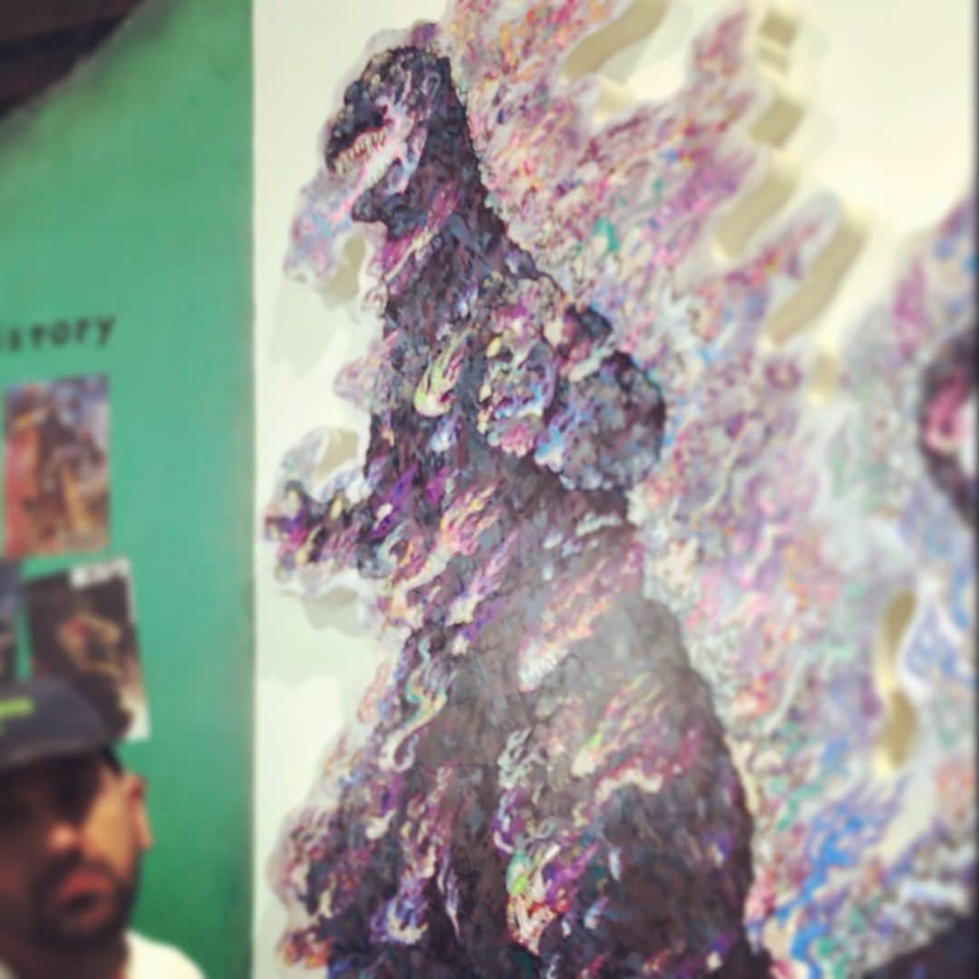 鈴木一真さんのインスタグラム写真 - (鈴木一真Instagram)「Happy reunion⚡︎ 嬉しい再会@世界最大規模のストリートカルチャーの祭典 #ComplexCon  #Puchu #WindAndSea #KeithHaring #TakashiMurakami #OnePeace #Godzilla #Pacman」11月4日 16時45分 - _kazumasuzuki_