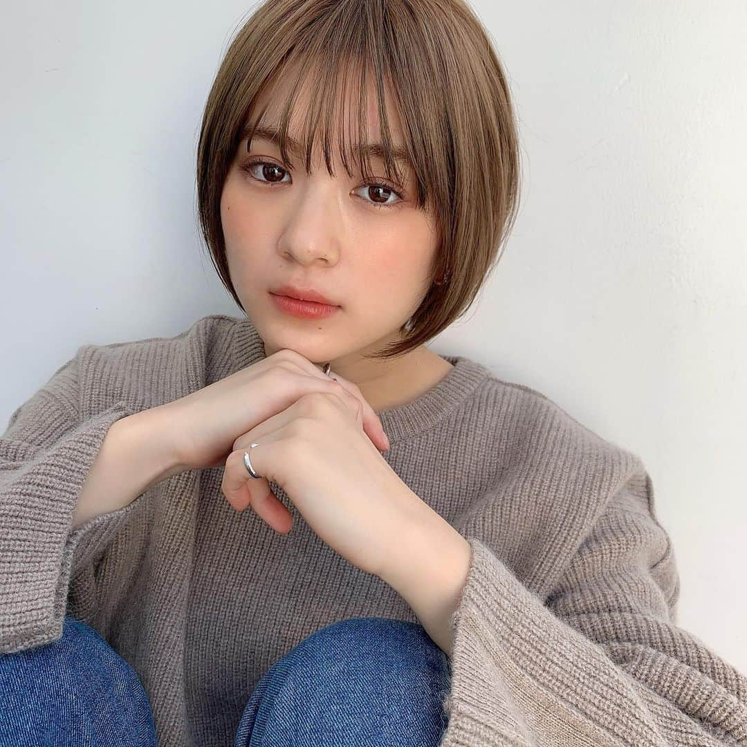 山田愛梨さんのインスタグラム写真 - (山田愛梨Instagram)「Have a good day🥳 . #hair #unamiomotesando #fashion #naturalmake #ショートボブ #ショートヘア #해아 #패션 #메이크 #커트머리」11月4日 9時04分 - airi_yamada