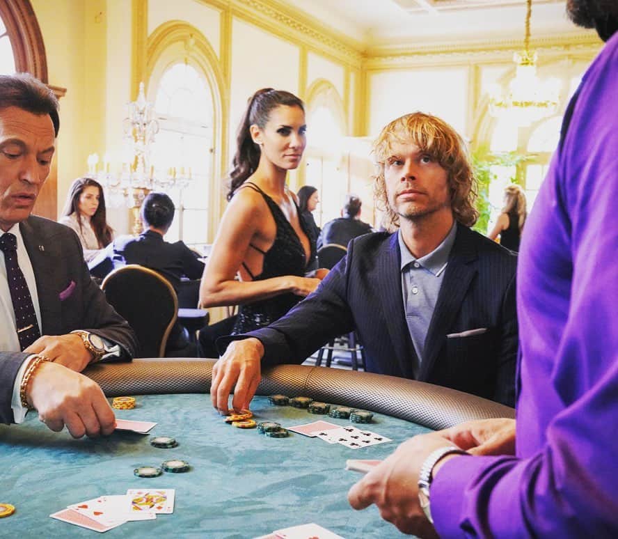 NCIS:LA 〜極秘潜入捜査班のインスタグラム：「Undercover #Densi is 🔥🔥🔥 #NCISLA」