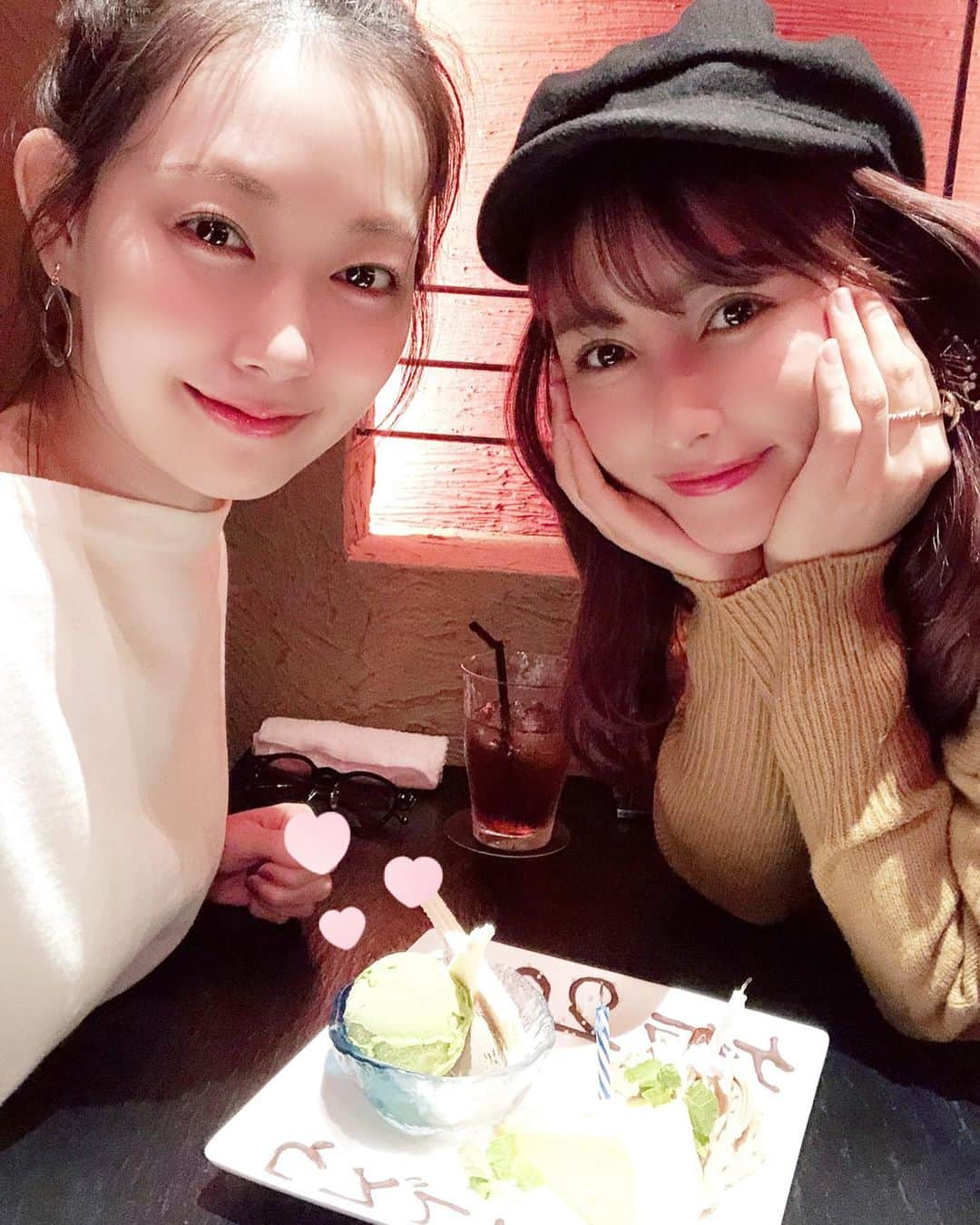 渡辺美優紀さんのインスタグラム写真 - (渡辺美優紀Instagram)「👭💖🍰☕︎👖」11月4日 12時47分 - miyukichan919