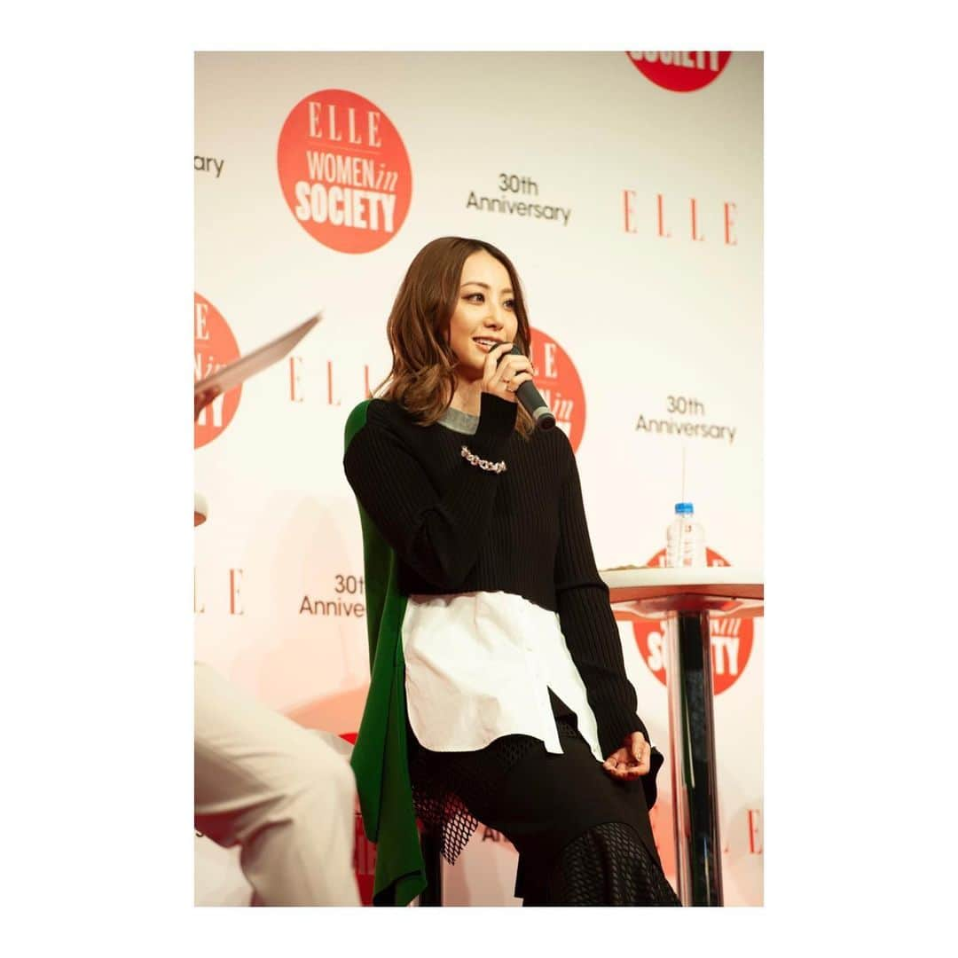 Shizukaさんのインスタグラム写真 - (ShizukaInstagram)「"ELLE WOMAN in SOCIETY OSAKA 2019" Talk session. 素敵な出会いがありました🧘🏻‍♀️❤︎ 挑戦する心、踏み出す一歩の勇気を大切に☻ Aoiさんありがとうございました✨ #Dream_Shizuka #DreamShizuka #ヨガンス #ellewisjp @ellejapan @ellegirl_jp」11月4日 19時07分 - shizuka_dream06