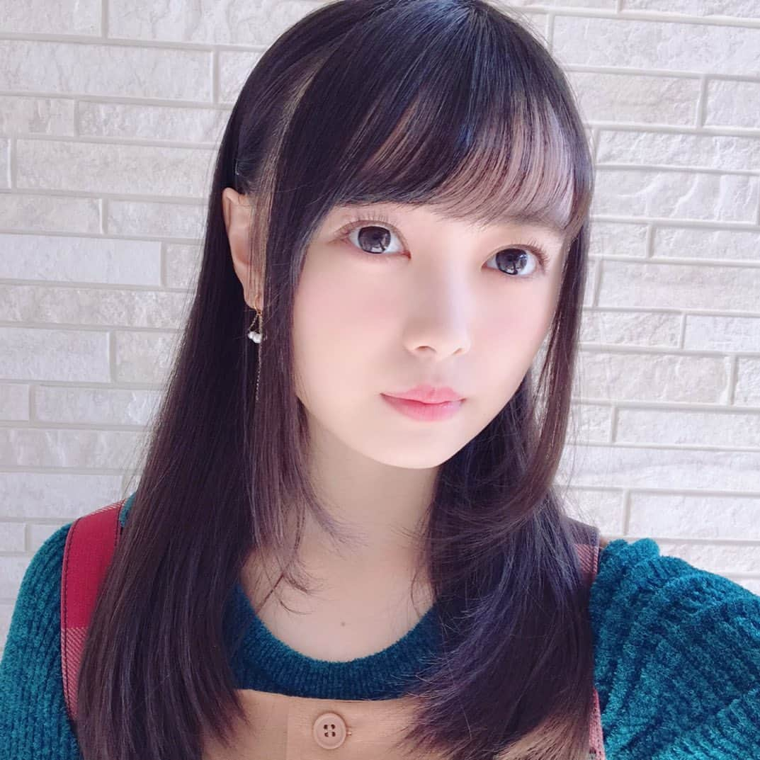 樋渡結依さんのインスタグラム写真 - (樋渡結依Instagram)「この前 友達の学祭に行った時の服〜👗 私服はワンピースやジャンパースカート多めかも🤔  #久しぶりの友達  #会えて嬉しかった  #一緒に行ってくれてありがとう❤️ #学祭ライブ  #サイレントサイレン さん #リリーブラウン #lillybrown  #ジャンパースカートコーデ  #dazzlin」11月4日 20時10分 - yui_hiwatashi0430