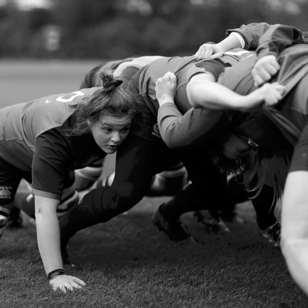 ラグビーイングランド代表さんのインスタグラム写真 - (ラグビーイングランド代表Instagram)「The #RedRoses are back in camp and building up to facing France this Saturday in Clermont. . K.O 13:10 GMT, LIVE on @skysports 📲 . #Rugby #RugbyGram #RugbyWomen #SendHerVictorious」11月4日 21時54分 - englandrugby