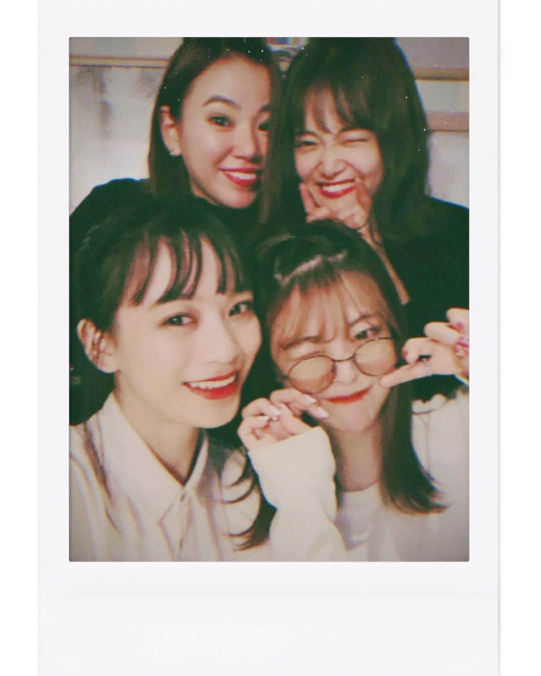 牛江桃子（ももち）さんのインスタグラム写真 - (牛江桃子（ももち）Instagram)「らぶめんちゃん〜〜(#^.^#)🥩♡ 載せたい写真ありすぎて全部載せちゃう🥺♡ スライドして写真みてね🥺♡ぐへへ﻿ ﻿ ﻿ 毎月恒例の肉会たのぴいリフレッシュ🥺♡﻿ 幸せすぎて写真めちゃ楽しそう(^｡^)🧙‍♀️笑﻿ ﻿ 期間限定メニューのモンブランが﻿ 美味しすぎてみんなで感動した思い出…🥺♥︎﻿ ﻿ お肉ならなんでも好きなんやけど﻿ 最近は牛タンがめっちゃ好き。🥺(なんの話)﻿ ﻿ ﻿ 大好きなメンバーで大好きなお肉食べると﻿ 心も体も癒されるよね、幸せになったなぁ〜〜﻿ ﻿ 11月もみんなで行きたいなぁ、、(#^.^#)♥️🥩﻿ ﻿ 写真見てたらお腹すいてきた、、、、ぐううう﻿ みんなもお腹すいたやろ？やろ？(#^.^#)ふふ﻿ ﻿ ﻿ 月1くらいのプライベート投稿でした！﻿ ﻿ そんな今回のコメント欄は、﻿ 毎回恒例の最近あった事報告会📝で、、♡﻿ ﻿ 最近あった楽しかった事嬉しかった事とか﻿ ももちに色々聞かせて、、(#^.^#)♥︎﻿ ﻿ ﻿ ﻿ PS.﻿ ﻿ 明日から #TaVision で鹿児島旅へ行ってきます！﻿ 鹿児島の美味しいもんいっぱい食べるぞ〜〜！🥰﻿ ﻿ @tavision.tv から沢山発信するからみてね！﻿ ファンの子にも会えるし、楽しみだ、、！🥰🥰﻿ ﻿ ﻿ ﻿ #うしごろバンビーナ #うしごろ #ushigoro #２枚目のかりそに注目」11月4日 22時52分 - momochi.661