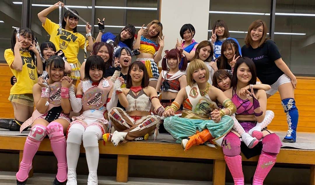 坂崎ユカのインスタグラム：「わたしの宝物💎 東京女子プロレス💎  #tjpw #DDTUP」