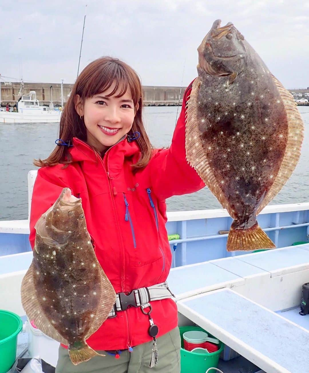 阪本智子さんのインスタグラム写真 - (阪本智子Instagram)「‪🎣‬♡ #茨城県 で久しぶりのヒラメ釣り🌟 楽しかった(∩ˊᵕˋ∩)💓 ＊ #fish #flounder #fishing #flounderfishing #fishinggirl #shimano #boat #boatfishing #sea #ocean #ibaraki #ibarakiphotoclub  #魚 #ヒラメ #釣り #ヒラメ釣り #船 #海 #船釣り #阪本智子」11月5日 5時56分 - tomoko_sakamoto423