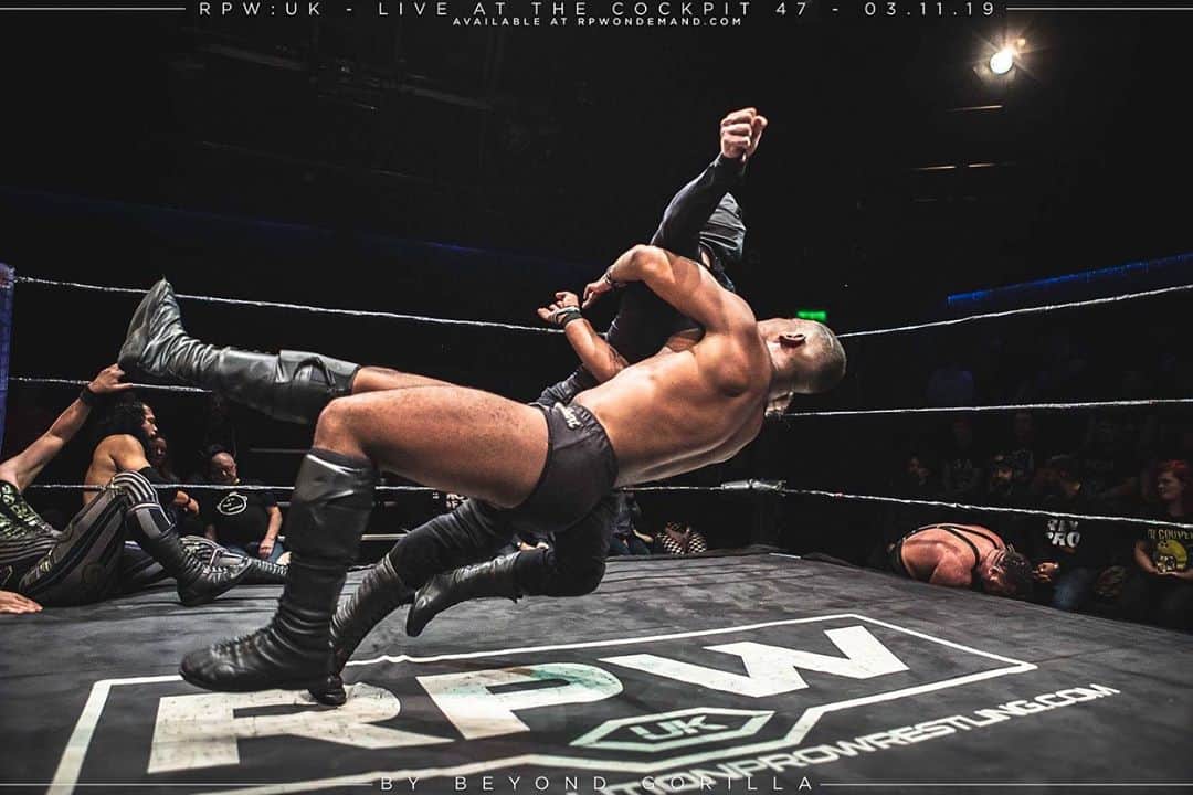 岡倫之さんのインスタグラム写真 - (岡倫之Instagram)「Revolution Pro Wrestling dominance will accelerate as new friends join the "THE LEGION". 我等"THE LEGION"に新たな同盟者が加わり、英国支配は加速するだろう。 #GOK #wrestler #prowrestling #thelegion #undefeated #dominator #GreatOKharn #RevolutionProWrestling #RevProUK #NewJapanProWrestling #njpw #UK #England #London #LondonCockpit #ザリージョン #ドミネーター #オーカーン #プロレス  #プロレスラー #新日本プロレス #英国 #イギリス #イングランド #ロンドン @beyondgorilla」11月5日 8時54分 - great_o_khan