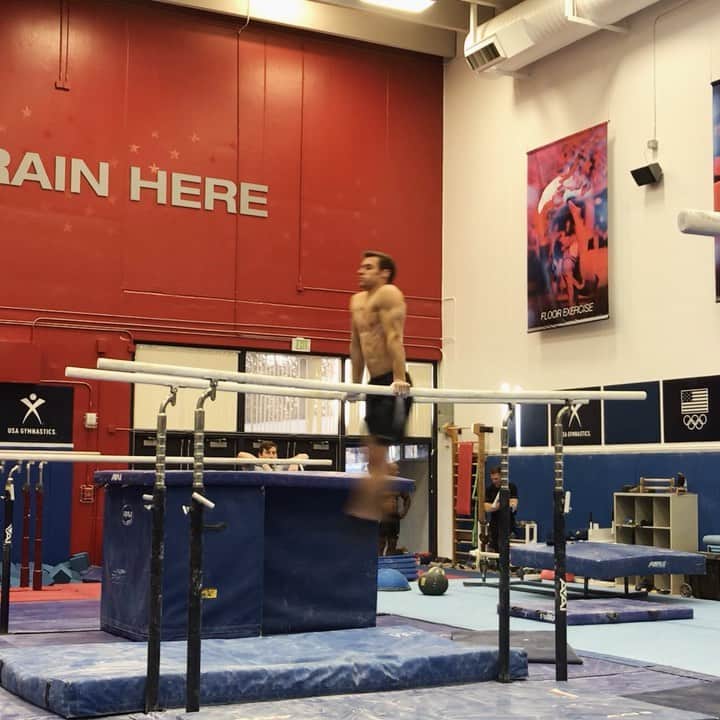 サミュエル・ミクラクのインスタグラム：「Tanaka is pretty high in its wow factor. Unfortunately, it’s also high in its pain factor too 🥺」