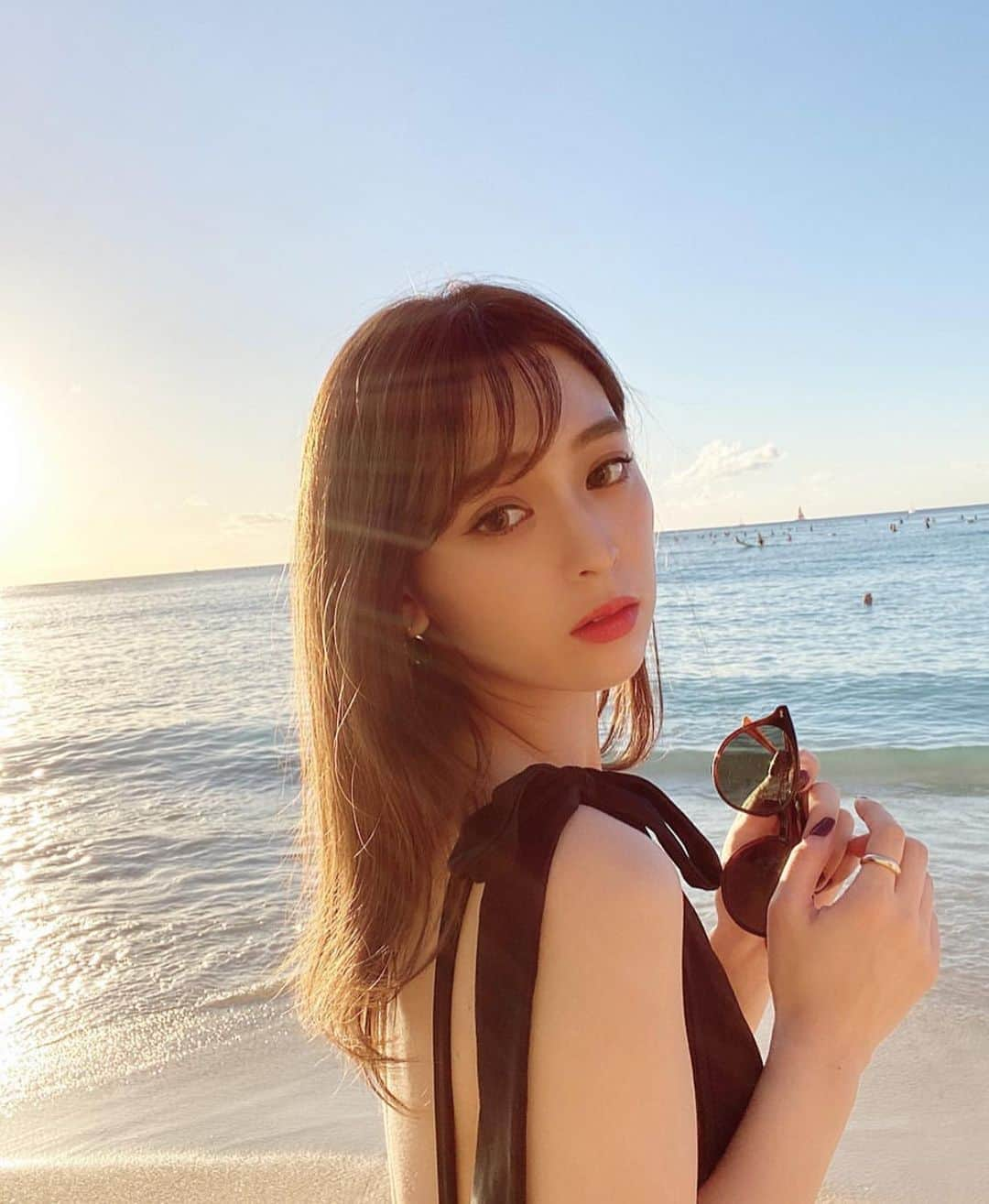 天使と女神のハーフさんのインスタグラム写真 - (天使と女神のハーフInstagram)「今回ご紹介させて頂くのは…🤩 ﻿﻿. .  kieさん《 @_kiegram 》です❣ . . 抜かりなく美しい真の美女です❤️ . . kieさん《 @_kiegram 》 素敵な投稿ありがとうございました💋﻿﻿ ﻿﻿ . まだまだkieさんのインスタには﻿﻿ たくさん素敵な投稿ございます！ ﻿ . . ぜひ、覗いてみてください 💁🏽‍♀️❤️ ﻿﻿ ﻿﻿ ﻿﻿ . ☆★☆★☆★☆★☆★☆★☆★☆★﻿﻿ ﻿﻿ . 名前の通り﻿﻿ 天使と女神のハーフのような﻿﻿ 美しさをもつ女性を﻿﻿ 沢山ご紹介していきます 🥰❤ . ️﻿﻿ ﻿﻿ 掲載ご希望の方は﻿﻿ ﻿﻿ @tenshi_to_megami と #天使と女神のハーフ ﻿﻿ ﻿﻿ をタグ付けしてください 💁‍♀️💞 ﻿﻿ ﻿﻿ . ★☆★☆★☆★☆★☆★☆★☆★☆ . . ﻿﻿ ﻿﻿ #美人 #美女 #美肌 #かわいい﻿﻿ #モデル #コスメ  #ファッション﻿﻿ #女子力  #美意識 #美意識向上 ﻿﻿ #ブランド #ヘアカラー #スタイル﻿﻿ #お灑落さんと繋がりたい ﻿﻿ #ロングヘア #前髪 #ヘアスタイル ﻿﻿ #タピオカ #寫真 #フォローバック ﻿﻿ #カメラ女子 #セルフィー ﻿﻿ #カメラ好きな人と繋がりたい ﻿﻿ #bayflow #サロモ #サロンモデル﻿ #美容 #ダイエット #アパレル」11月5日 10時11分 - tenshi_to_megami